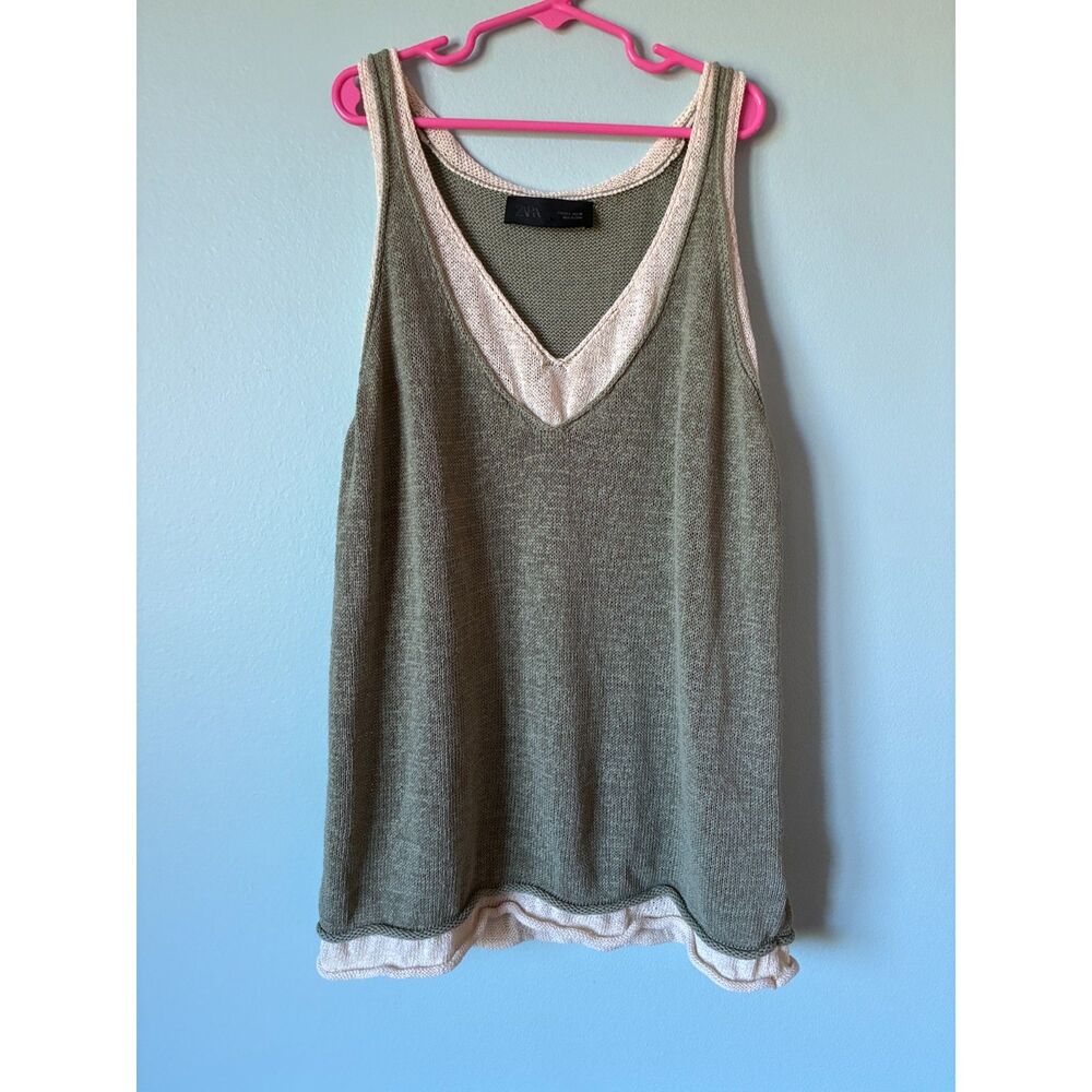 Zara Womens contrast trim V neck Sweater tank top. SZ L